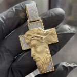 Engaging Moissanite 3D Jesus Cross Pendant – Unique Religious Jewelry