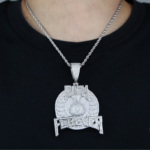 Moissanite Hip Hop ‘RICH FOREVER’ Money Bag Pendant – Luxurious Jewelry for Trendsetters